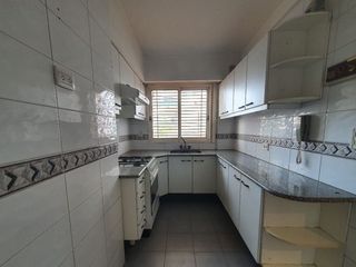 Foto 4 de Departamento en venta en Ramos Mejia Sur