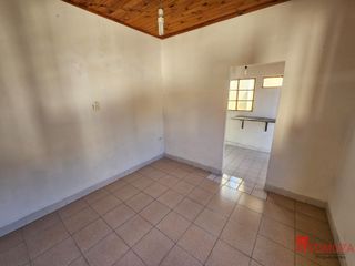 Foto 6 de Casa en venta de 3 dormitorios c/ cochera en Flores