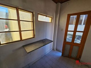 Foto 7 de Casa en venta de 3 dormitorios c/ cochera en Flores