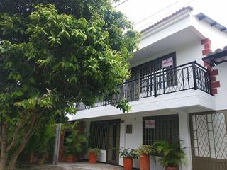 VENTA de CASAS en RIVERA