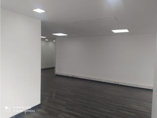 Foto 2 de VENTA/ARRIENDO OFICINA CHICO Cll 100