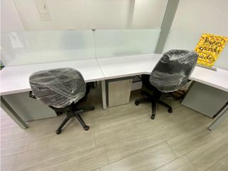 Foto 16 de SE VENDE OFICINA CENTRO EMPRESARIAL NOU