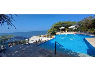Foto 1 de Venta de casa en conjunto cerrado frente al mar Don Jaca – Santa Marta