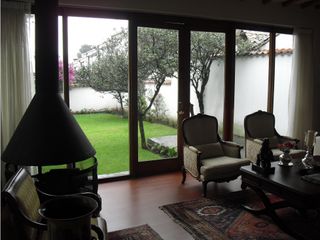 Foto 5 de Casa Venta Lindaraja