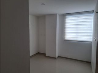 Apartamento en Arriendo frente al centro comercial buenavista