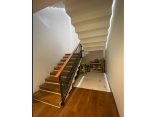 Foto 9 de SANTA BRBARA ALTA VENTA CASA  386m2 BALCÓN