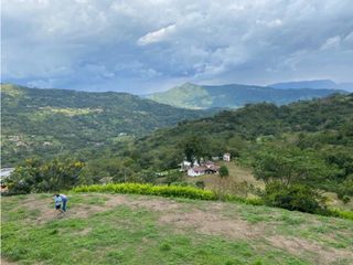 Foto 5 de Maat vende Lote Villeta-Salitre Negro 5.682m2 $340Millones