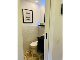 Foto 5 de SE VENDE APARTAMENTO EN ROSALES