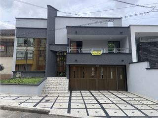 Foto 8 de Se Vende Casa Renovada Barrio Profesionales Armenia