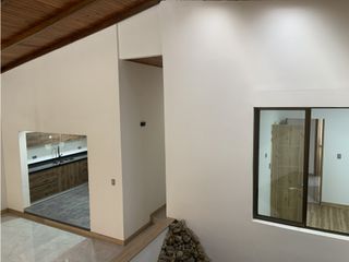 Foto 11 de Se Vende Casa Renovada Barrio Profesionales Armenia