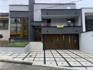 Foto 9 de Se Vende Casa Renovada Barrio Profesionales Armenia
