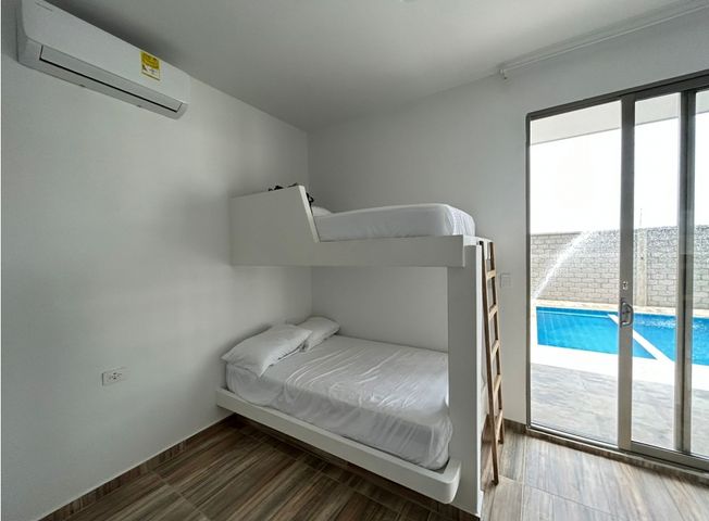 place photo 62
