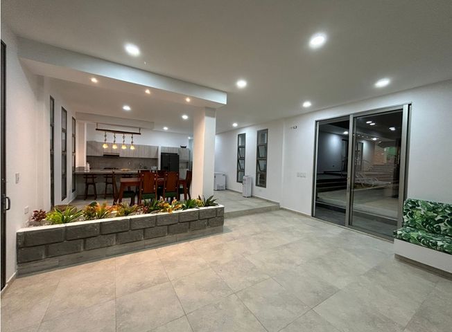 place photo 70
