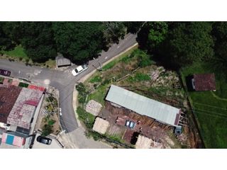 Foto 1 de LUXA VENDE LOTE ESQUINERO EN EL BARRIO EL REFUGIO