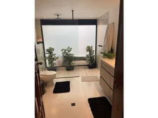 Foto 19 de CERROS DE NIZA VENTA CASA 550m2 JARDN 200m2
