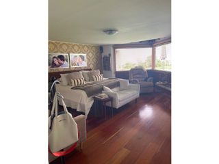 Foto 11 de CERROS DE NIZA VENTA CASA 550m2 JARDN 200m2