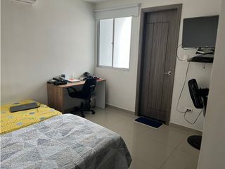 Foto 10 de Se vende apartamento en el Barrio Las Delicias.
