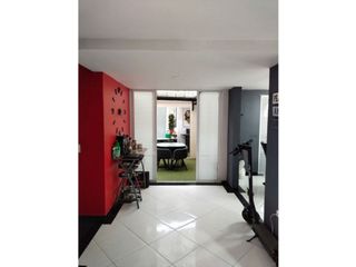 Foto 4 de Se vende casa esquinera conjunto cerrado Ciudad Santa Bárbara Palmira