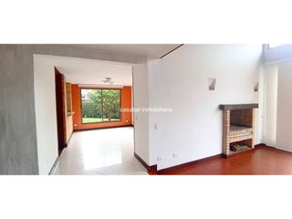 Casa campestre en arriendo condominio chia