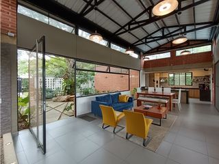 VENTA DE HERMOSA CASA EN LA MORADA DE UN NIVEL