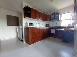 Foto 10 de SE ALQUILA APARTAMENTO AMOBLADO EN CR LAGOS DEL POLO 2