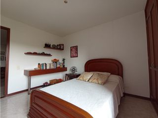 Foto 16 de SE ALQUILA APARTAMENTO AMOBLADO EN CR LAGOS DEL POLO 2