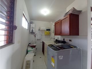 Foto 12 de SE ALQUILA APARTAMENTO AMOBLADO EN CR LAGOS DEL POLO 2