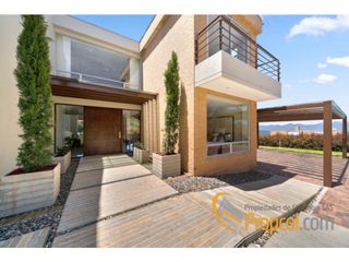 Foto 2 de Se Vende Casa en Yerbabonita Bosque Nativo, Sopo