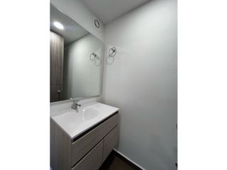 Foto 6 de ARRIENDO $ 1.400.000  VENDO APTO PARA ESTRENAR CLUB HOUSE CHIA