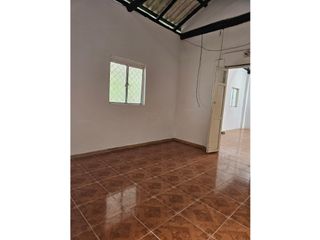 Foto 10 de SE VENDE CASA CON LOTE EN SAN VICENTE DE CHUCUR