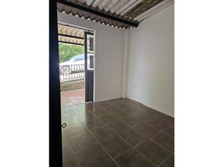 Foto 6 de SE VENDE CASA CON LOTE EN SAN VICENTE DE CHUCUR