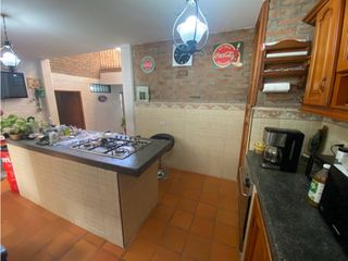 Foto 8 de Casa de tres niveles en venta Barrio Las Mercedes Palmira Valle