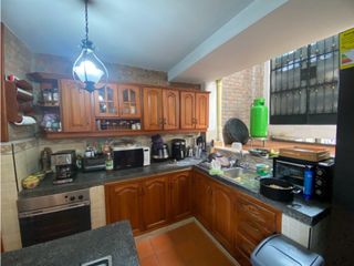Foto 7 de Casa de tres niveles en venta Barrio Las Mercedes Palmira Valle
