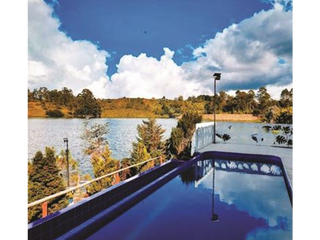 Finca luxury en Guatape con acceso a la represa