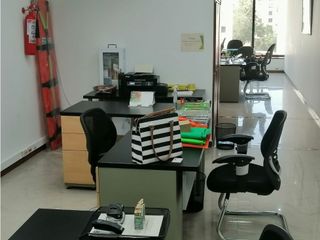 Foto 3 de OFICINA EN VENTA EN EXCELENTE SECTOR DE BOGOTA D.C