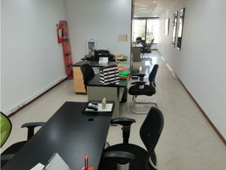 Foto 2 de OFICINA EN VENTA EN EXCELENTE SECTOR DE BOGOTA D.C