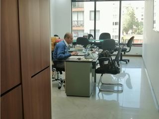 Foto 4 de OFICINA EN VENTA EN EXCELENTE SECTOR DE BOGOTA D.C
