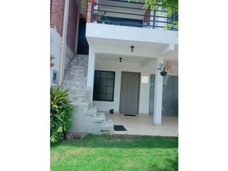 Foto 20 de Hermosa casa bifamiliar con piscina en venta Santa Elena El Cerrito