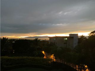 Foto 10 de SE VENDE HERMOSA CASA EN CALI EN ZONA EXCLUSIVA DE  CIUDAD JARDIN