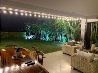Foto 16 de SE VENDE HERMOSA CASA EN CALI EN ZONA EXCLUSIVA DE  CIUDAD JARDIN