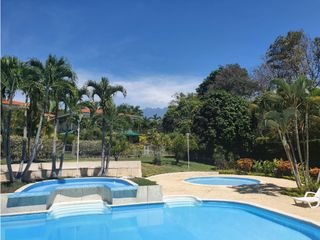 Foto 25 de SE VENDE HERMOSA CASA EN CALI EN ZONA EXCLUSIVA DE  CIUDAD JARDIN