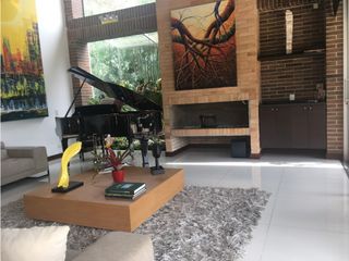 Casa en Venta en Medellín - El Poblado