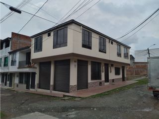 Casa con 3 aptos y local b/La Hermosa Santa Rosa de Cabal - Risaralda