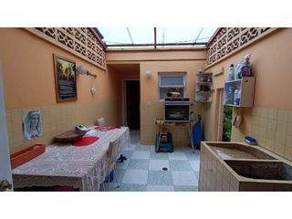 Foto 5 de VENDO CASA PARA REMODELAR EN EL POLO VIVIENDA/OFICINAS (IC)