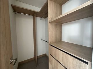 Apartamento Arriendo Poblado , cerca al colegio Los cedros