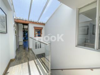 Foto 11 de Venta de Duplex en Cedritos