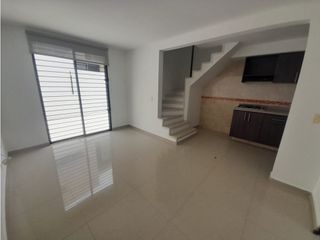 CASA EN ARRIENDO BARRIO PORTACHUELO CONDOMINIO HORIZONTE GIRARDOT