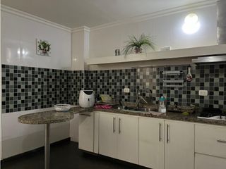 Foto 10 de Venta de casa con aparta-estudio conjunto cerrado Postobón-Santa Marta