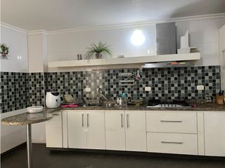 Foto 9 de Venta de casa con aparta-estudio conjunto cerrado Postobón-Santa Marta