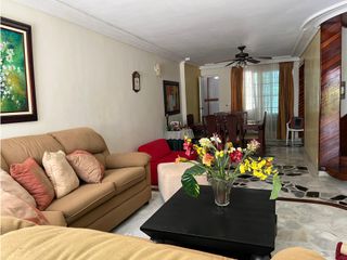 Foto 4 de Venta de casa con aparta-estudio conjunto cerrado Postobón-Santa Marta